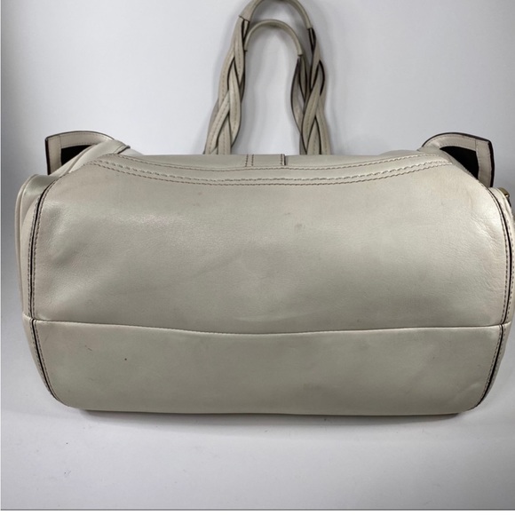 Coach SOHO MIA Ivory Leather Shoulder Tote 10049 - Picture 4 of 6